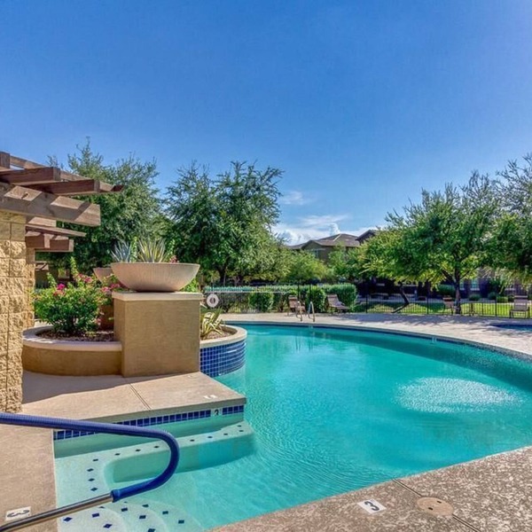 Spring Training, Local Pickleball, Pool, Hot Tub, Gated Community, Walking Trail