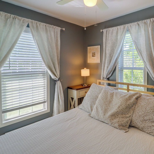 Spruce Pine Studio Near Blue Ridge Parkway!