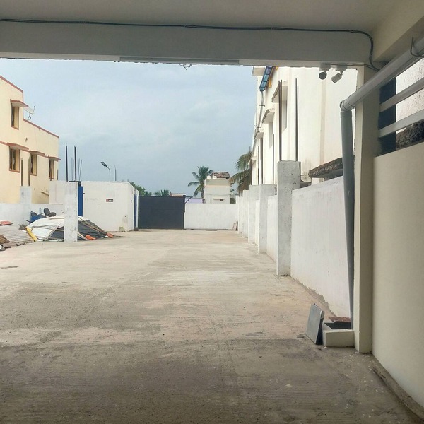 SRI NAVANEETHA KRISHNA MAHAL &RESIDENCY