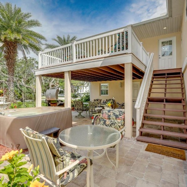 St Augustine Apt w/Hot Tub Access ~ 1 Mi to Beach