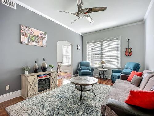 St Augustine Condo, Sleeps 6, Steps to Old Town