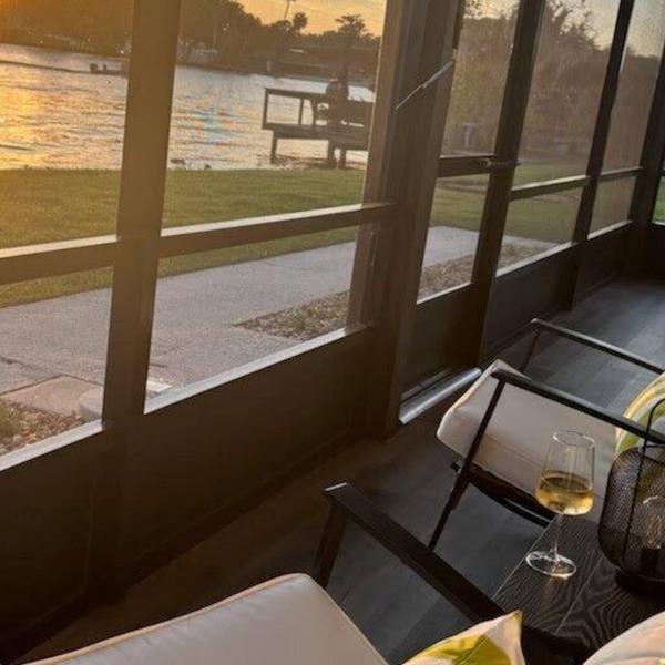 St. Johns Riverside Retreat, fish, boat, relax. Long stays welcome.