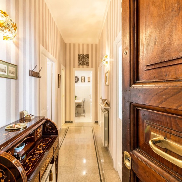 St. Peter's Basilica wonderful apartment great review overlooking of St. Peter