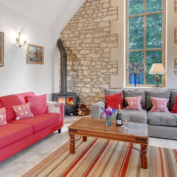 Stables, Batheaston - sleeps 6 guests in 3 bedrooms
