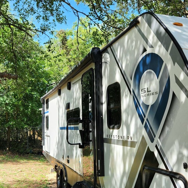 Stay for Work or Fun near Austin and Lakeway