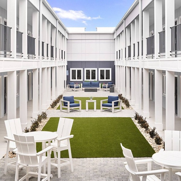 stayAPT Suites Tallahassee-Capitol