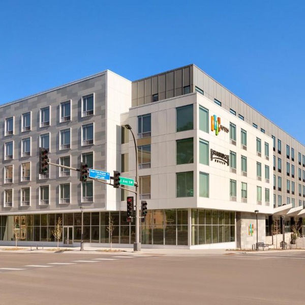 Staybridge Suites Rochester - Mayo Clinic Area by IHG