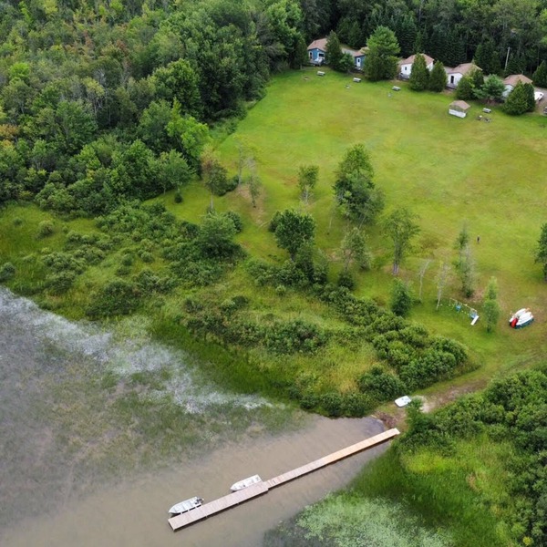 Staying by the Lakeside Cottages