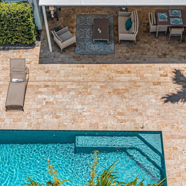 Steps from Beach | Heated Pool | Gulf Stream Key | RESlDENCES
