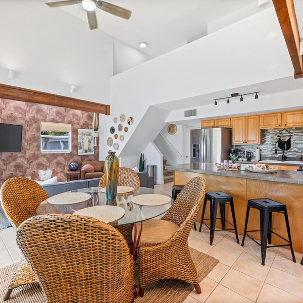 Steps To Butler Beach! Fenced Backyard, Hot Tub, Outdoor Dining, Kayaks/SUPs
