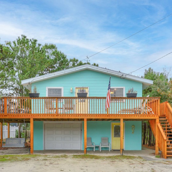 Steps to the Ocean and Private Beach Sleeps 10