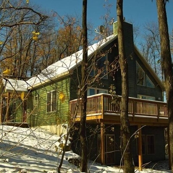Stocked, Beautiful, Comfortable Mountain Home - Perfect Family Getaway