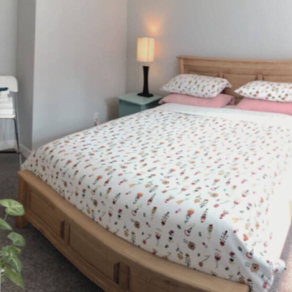 Stoneshire Obsidian Suite