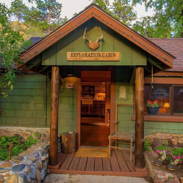Storybook Exploration Cabin - Best of Cozy Colorado Mountain Cabins - Prime Loc