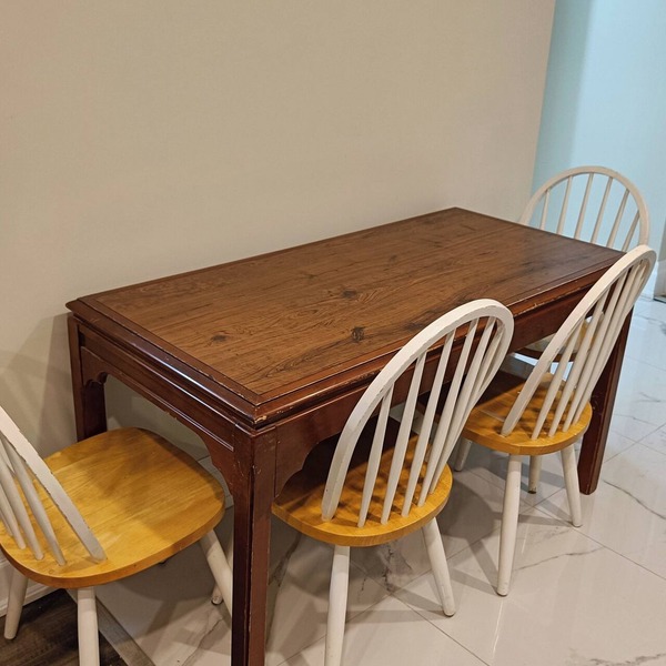 Studio apartment 3mins from Carrying Place Golf Club & The Manor. Off HW 400