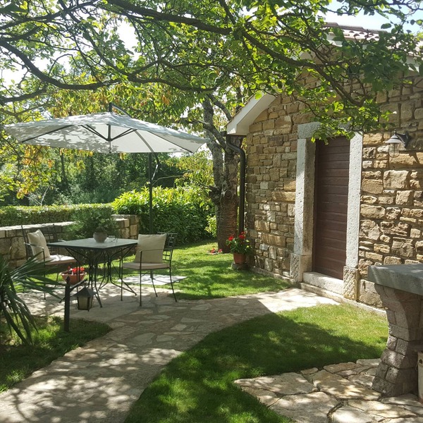Studio Apartment Cami - a cottage with a soul