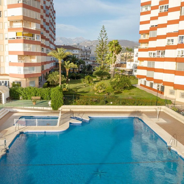 Studio Apartment 'Estudio Bloque 80' with Sea View, Wi-Fi and Air Conditioning
