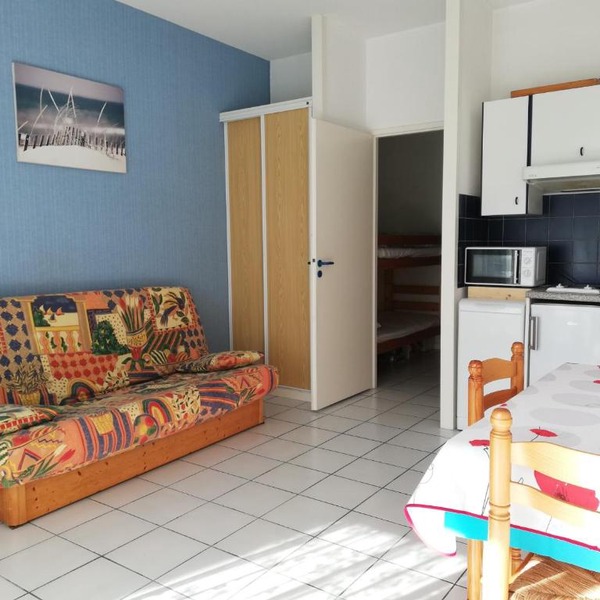 Studio Cabine à Biscarrosse Plage - 4 Pers, Proche Plage et Commerces, Terrasse, Ménage Inclus - FR-1-319-394