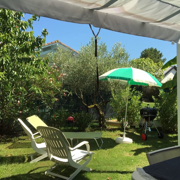 STUDIO CLIMATISE à Seignosse/Swimming pool, garden
