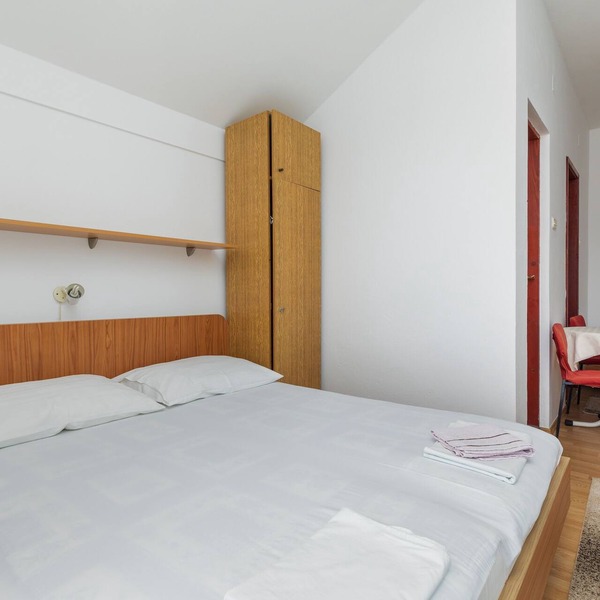 Studio flat with balcony and sea view Podaca, Makarska (AS-516-c)