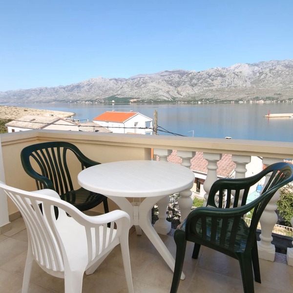 Studio flat with terrace and sea view Vinjerac, Zadar (AS-3248-i)