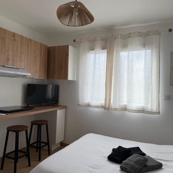Studio moderne climatisé 20 min Bordeaux