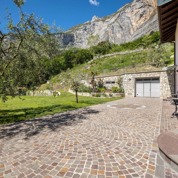 Studio 'Monte Brento Gaggiolo 2' with Mountain View and Private Garden