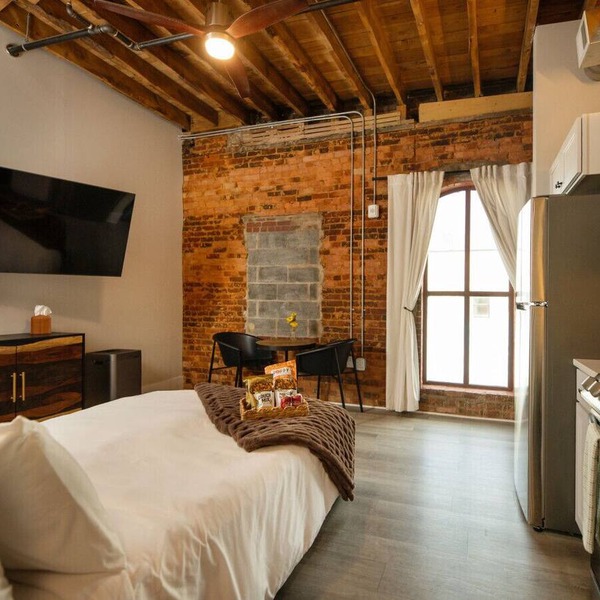 Studio Suite Downtown Elkin Yadkin Valley