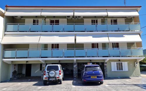 Studios Achileus 2