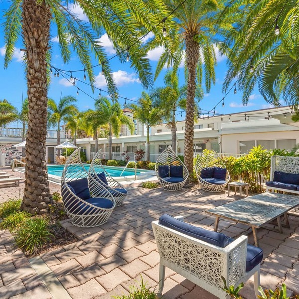 Stunning 2BR Suite, Just Steps to the Beach