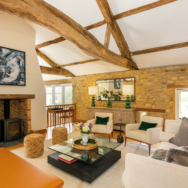 Stunning 4BD Family Home Near Banbury