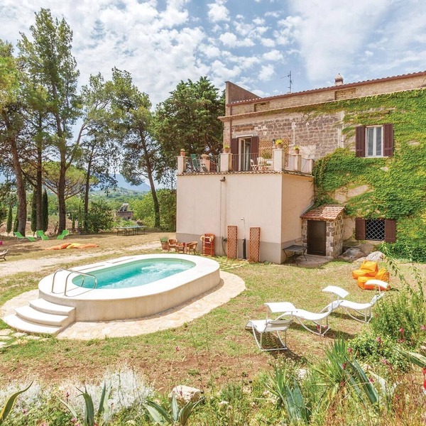 Stunning home in S. Lorenzello (BN)