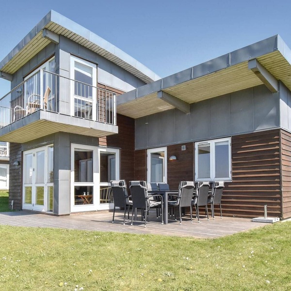 Stunning home in Faaborg with kitchen