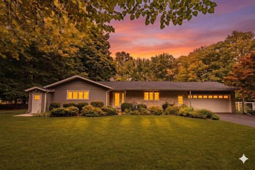 Stunning Ranch in the woods