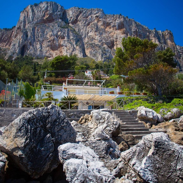 Stunning Seafront Villa Private Direct Access to the Sea (20m)