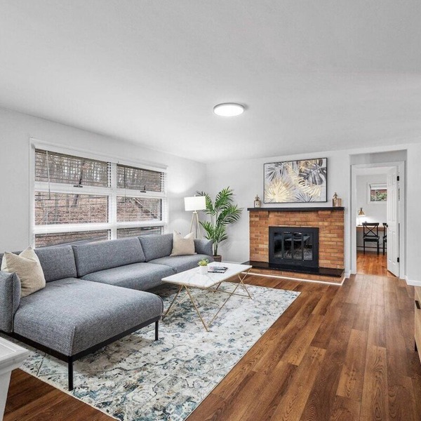 Stylish & Accessible 6Bd Home in Wexford/Pittsburg