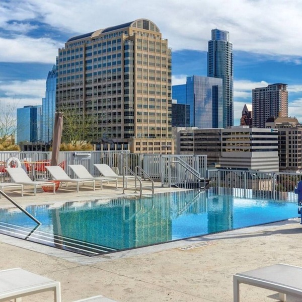 Stylish Austin Studio Near Downtown, Rainey Street & Live Music Scene