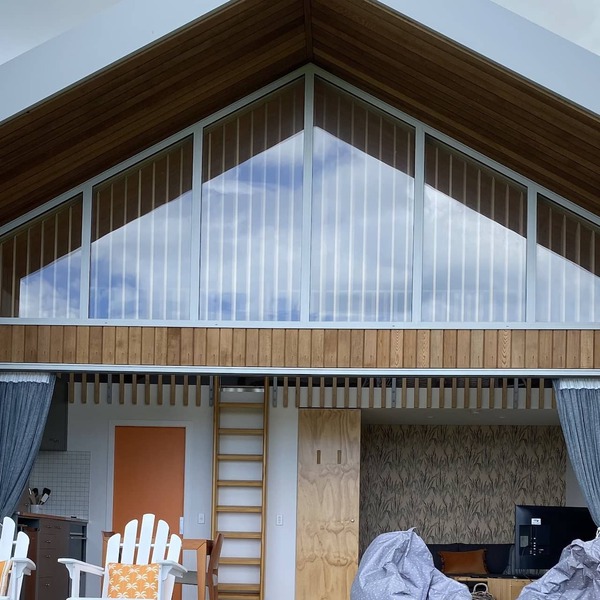 Stylish beach studio, golf course, stunning beach, epic night skies