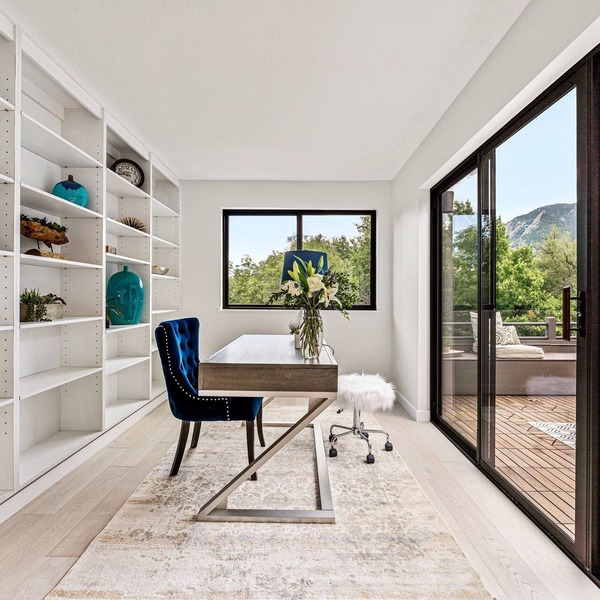 Stylish Downtown 2BR Condo in West End
