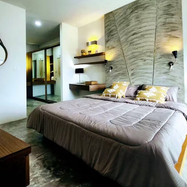 Stylish Sea-View Apartment Suite in Prime Location