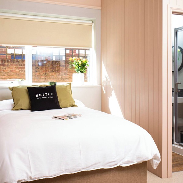 Stylish Self-Check-in En-suite Room close to Southampton City Centre
