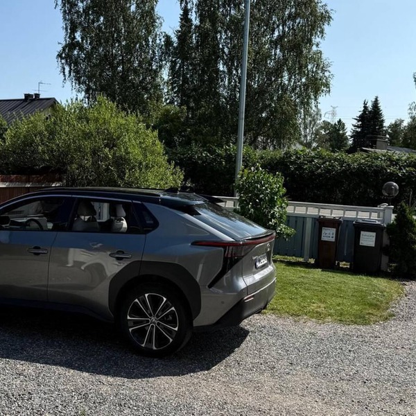 Stylish Spacious Home near Helsinki-Vantaa Airport