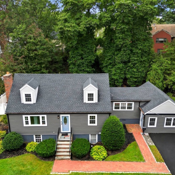 Stylish Stoneham Getaway Playground Game Room