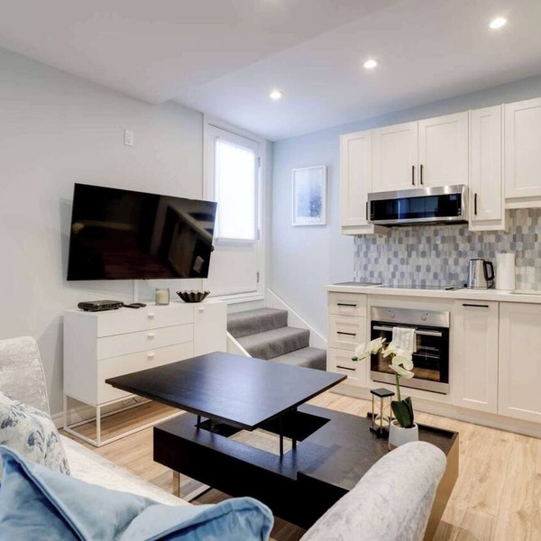 Stylish Suite with Private Patio - Casa Hotels