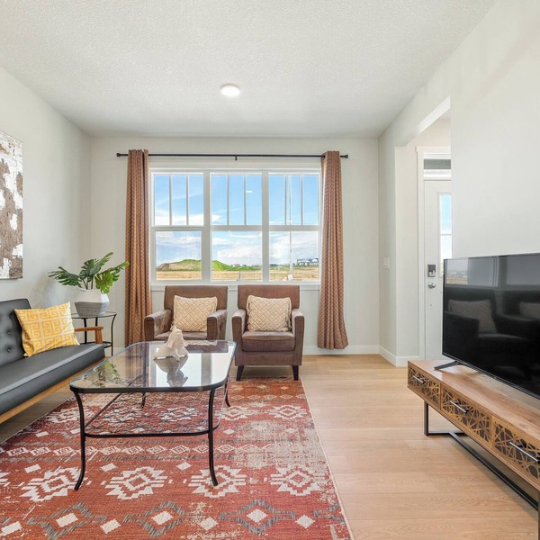 SugarSnap Sanctuary 4Bdrms, AC, Brand New Home