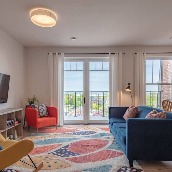 Suite 304 - 470 Main