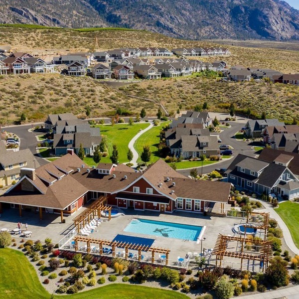 Summer Short & Winter Long term rental at Canada's Warmest Lake Osoyoos