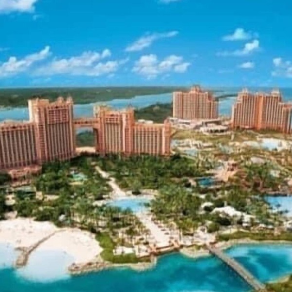 Summer Special Rates: Steps to Ocean, Patio, Pool
