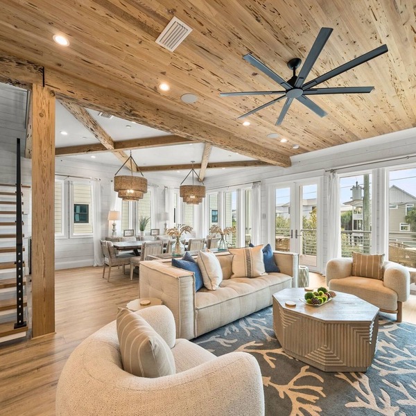 Summer Wind 7 Bedroom Home by RedAwning
