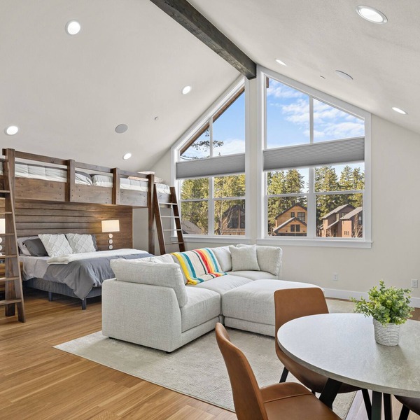 Suncadia Studio - Private Entrance - AC